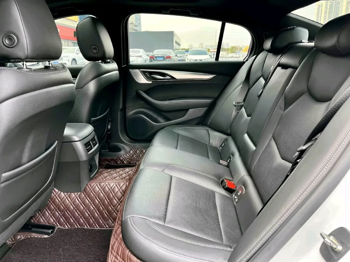 2023 Cadillac CT5 2.0T 237HP L4 10AT,autocango,china used car exporter,china ev exporter,chinese used car exporter,chinese used ev exporter