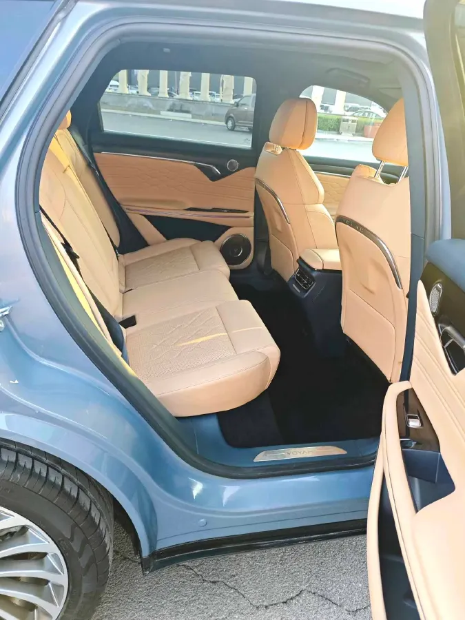 2022 Voyah FREE BEV 106KWH,autocango,china used car exporter,china ev exporter,chinese used car exporter,chinese used ev exporter