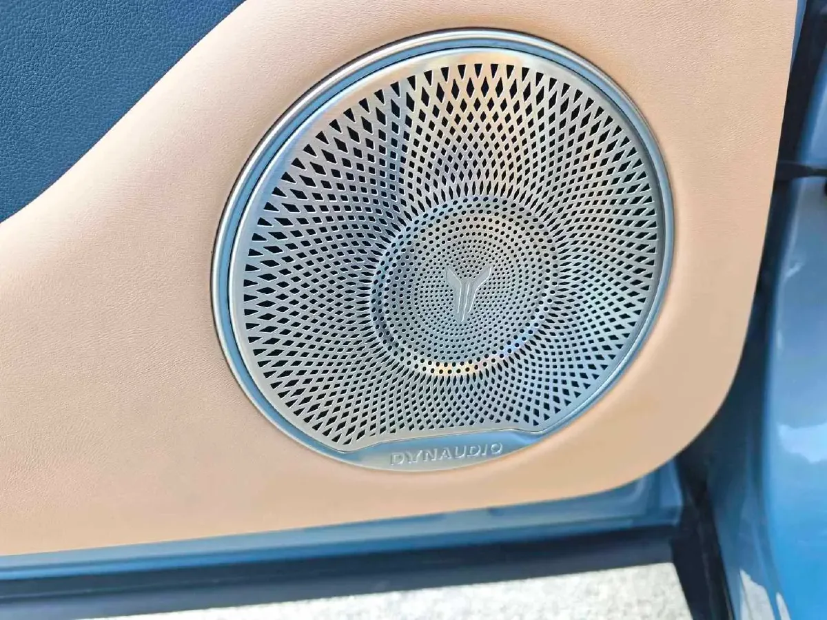 2022 Voyah FREE BEV 106KWH,autocango,china used car exporter,china ev exporter,chinese used car exporter,chinese used ev exporter