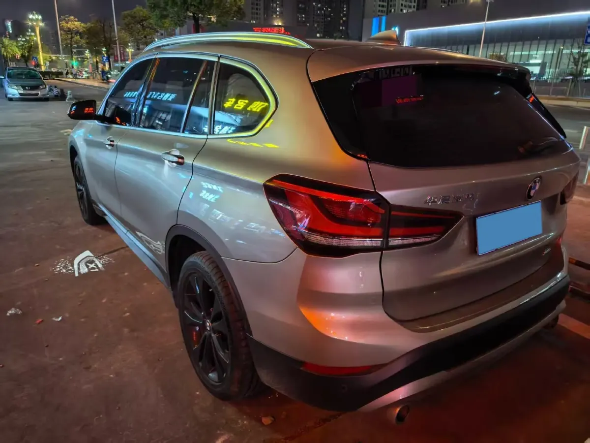 2020 BMW X1 1.5T 140HP L3 7DCT,autocango,china used car exporter,china ev exporter,chinese used car exporter,chinese used ev exporter