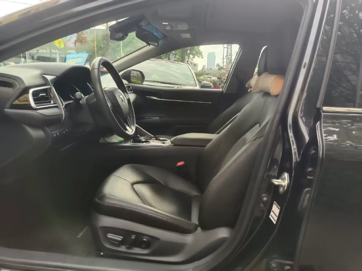 2021 Toyota Camry 2.0L 178HP L4 CVT,autocango,china used car exporter,china ev exporter,chinese used car exporter,chinese used ev exporter