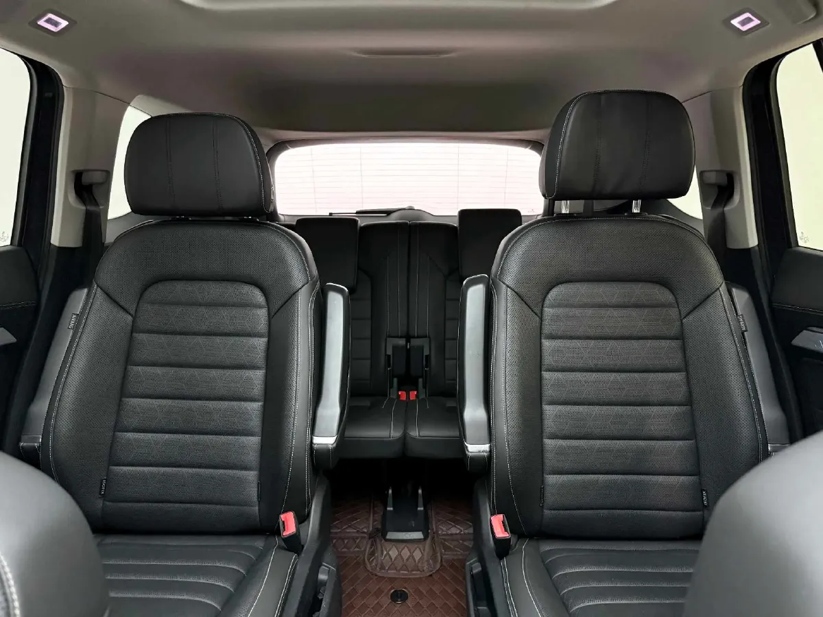 2022 Volkswagen Talagon 2.0T 220HP L4 7DCT,autocango,china used car exporter,china ev exporter,chinese used car exporter,chinese used ev exporter