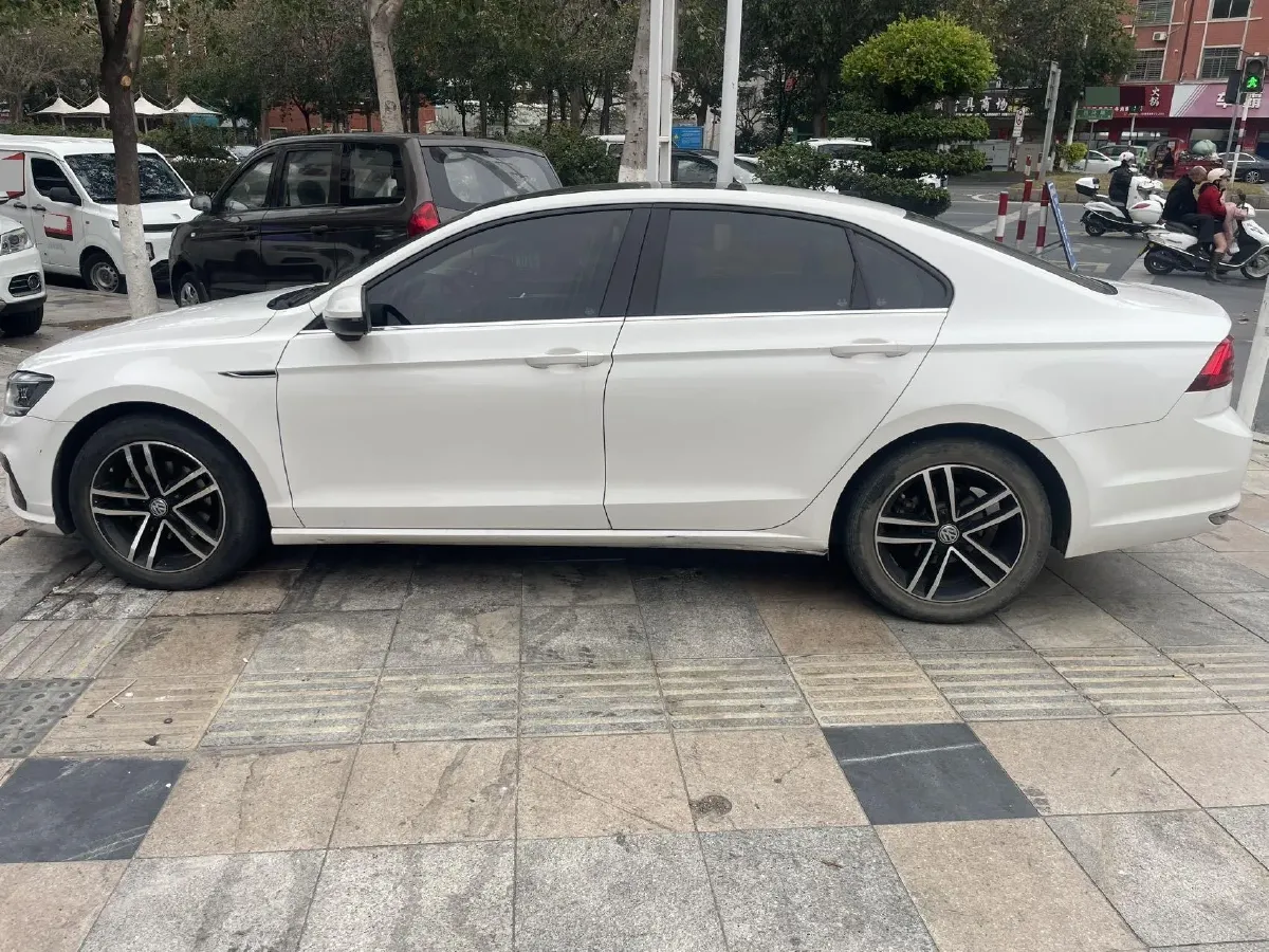 2019 Volkswagen Passat 1.4T 150HP L4 7DCT,autocango,china used car exporter,china ev exporter,chinese used car exporter,chinese used ev exporter
