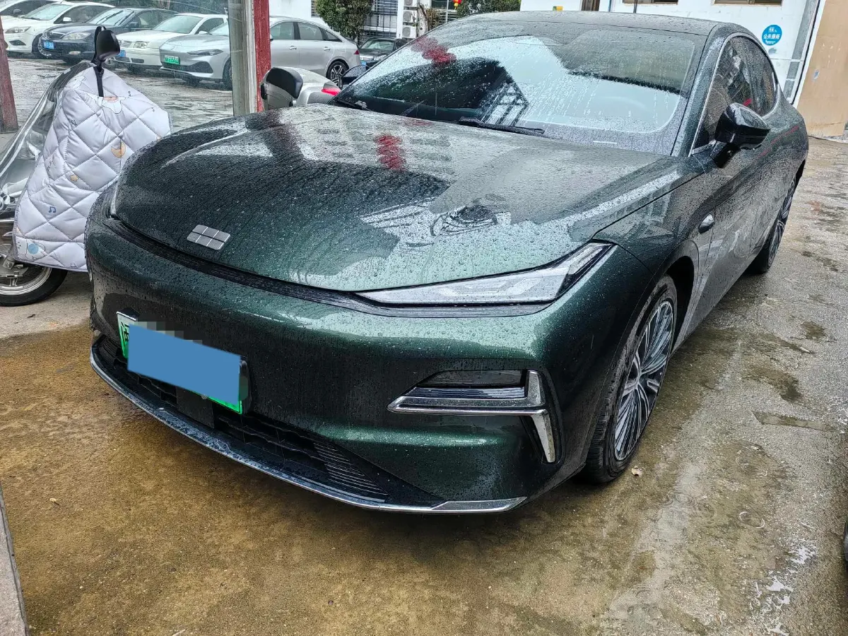 2025 Geely Galaxy Starshine 8 1.5L 112HP L4 1DHT PHEV,autocango,china used car exporter,china ev exporter,chinese used car exporter,chinese used ev exporter