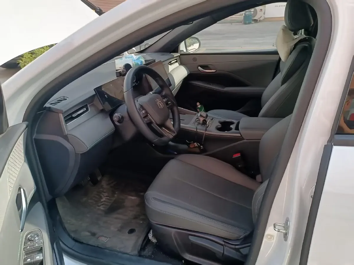 2025 BYD Qin Plus 1.5L 101HP L4 E-CVT PHEV 7.68KWH,autocango,china used car exporter,china ev exporter,chinese used car exporter,chinese used ev exporter