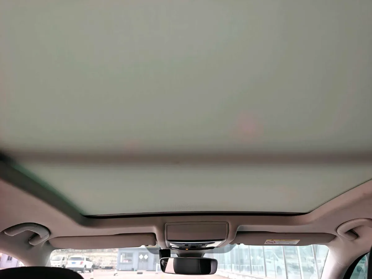 2022 Xpeng P7 BEV 60.2KWH,autocango,china used car exporter,china ev exporter,chinese used car exporter,chinese used ev exporter