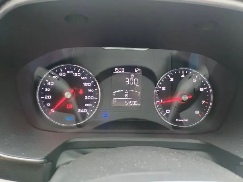 2018 Roewe RX5 1.5T 169HP L4 7DCT,autocango,china used car exporter,china ev exporter,chinese used car exporter,chinese used ev exporter