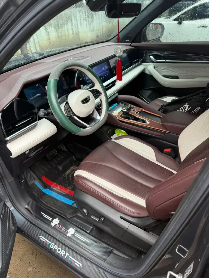 2021 Geely Monjaro 2.0T 218HP L4 7DCT,autocango,china used car exporter,china ev exporter,chinese used car exporter,chinese used ev exporter