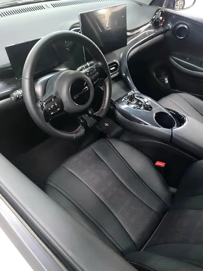 2023 BYD e2 BEV 43.2KWH,autocango,china used car exporter,china ev exporter,chinese used car exporter,chinese used ev exporter