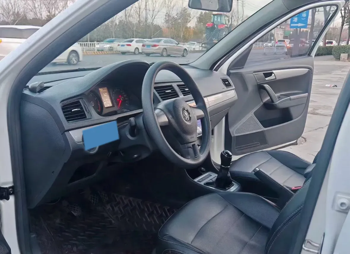 2018 Soueast DX7 1.5T 156HP L4 6MT,autocango,china used car exporter,china ev exporter,chinese used car exporter,chinese used ev exporter