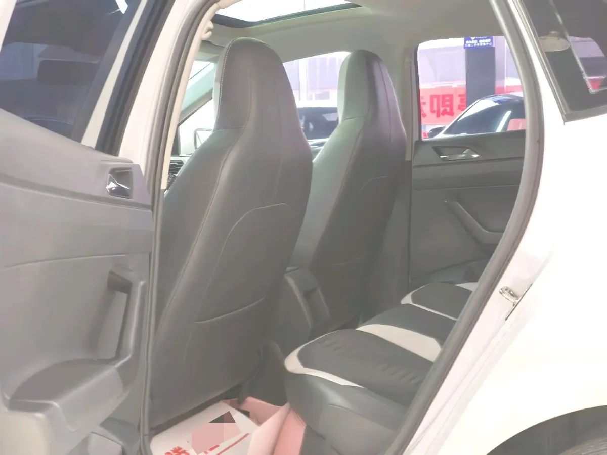 2023 Volkswagen Polo 1.5L 110HP L4 6AT,autocango,china used car exporter,china ev exporter,chinese used car exporter,chinese used ev exporter