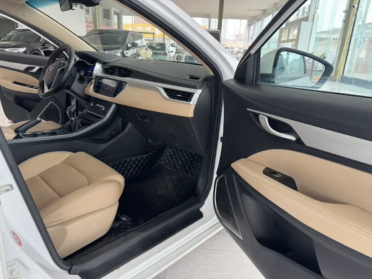 2018 Geely Emgrand 1.5L 109HP L4 5MT,autocango,china used car exporter,china ev exporter,chinese used car exporter,chinese used ev exporter