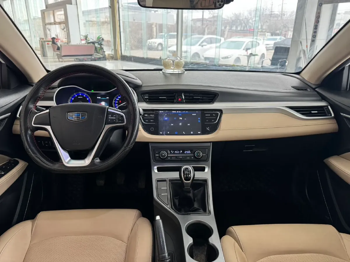 2018 Geely Emgrand 1.5L 109HP L4 5MT,autocango,china used car exporter,china ev exporter,chinese used car exporter,chinese used ev exporter