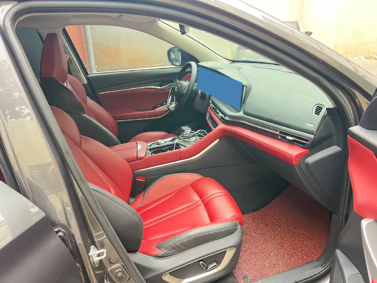 2021 ChangAn CS75 Plus 2.0T 233HP L4 8AT,autocango,china used car exporter,china ev exporter,chinese used car exporter,chinese used ev exporter