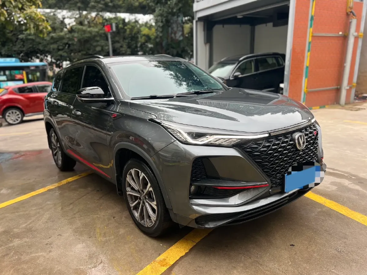2021 ChangAn CS75 Plus 2.0T 233HP L4 8AT,autocango,china used car exporter,china ev exporter,chinese used car exporter,chinese used ev exporter
