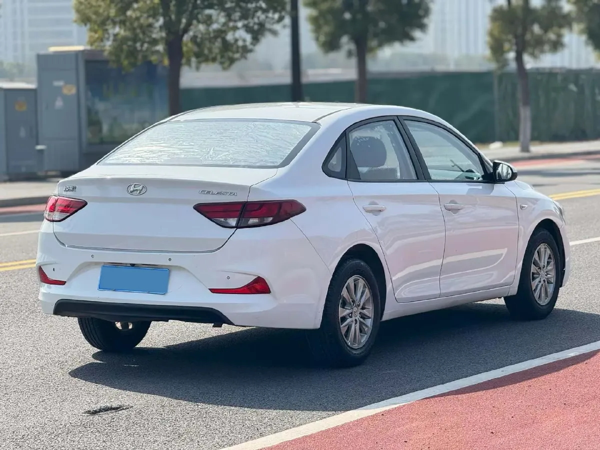 2017 Hyundai Celesta 1.6L 123HP L4 6AT,autocango,china used car exporter,china ev exporter,chinese used car exporter,chinese used ev exporter