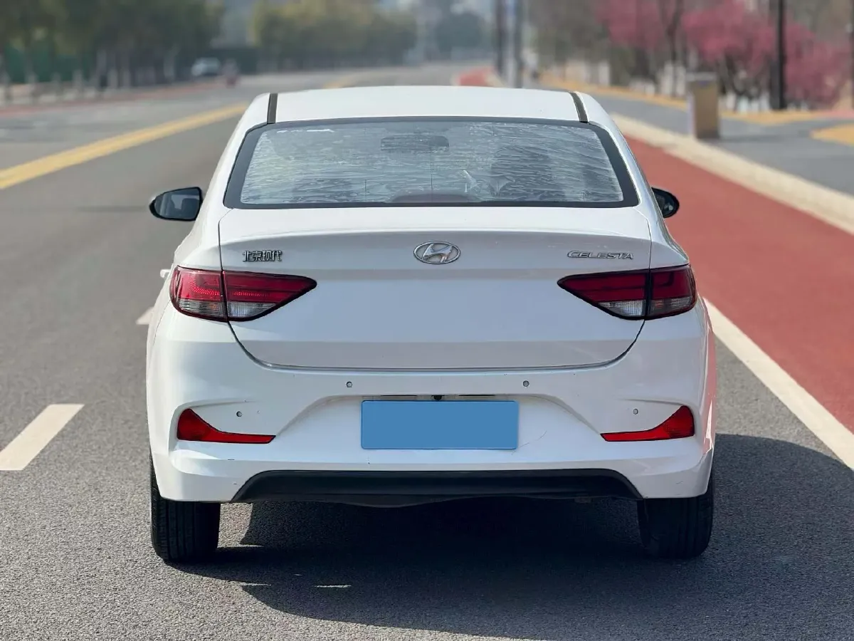 2017 Hyundai Celesta 1.6L 123HP L4 6AT,autocango,china used car exporter,china ev exporter,chinese used car exporter,chinese used ev exporter