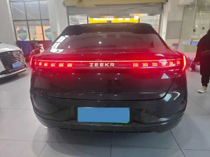 2022 Zeekr 001 BEV 86KWH,autocango,china used car exporter,china ev exporter,chinese used car exporter,chinese used ev exporter