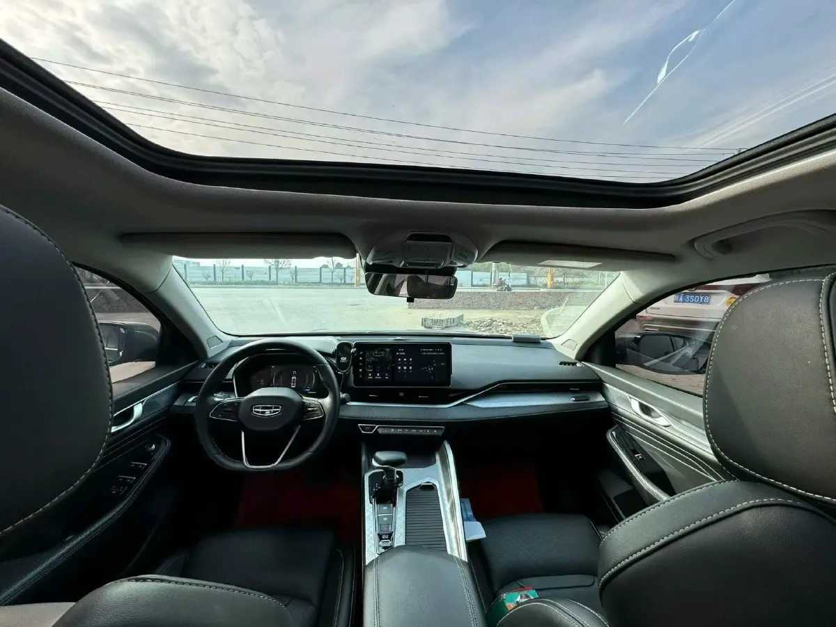 2023 Geely Preface 1.5T 181HP L4 7DCT,autocango,china used car exporter,china ev exporter,chinese used car exporter,chinese used ev exporter