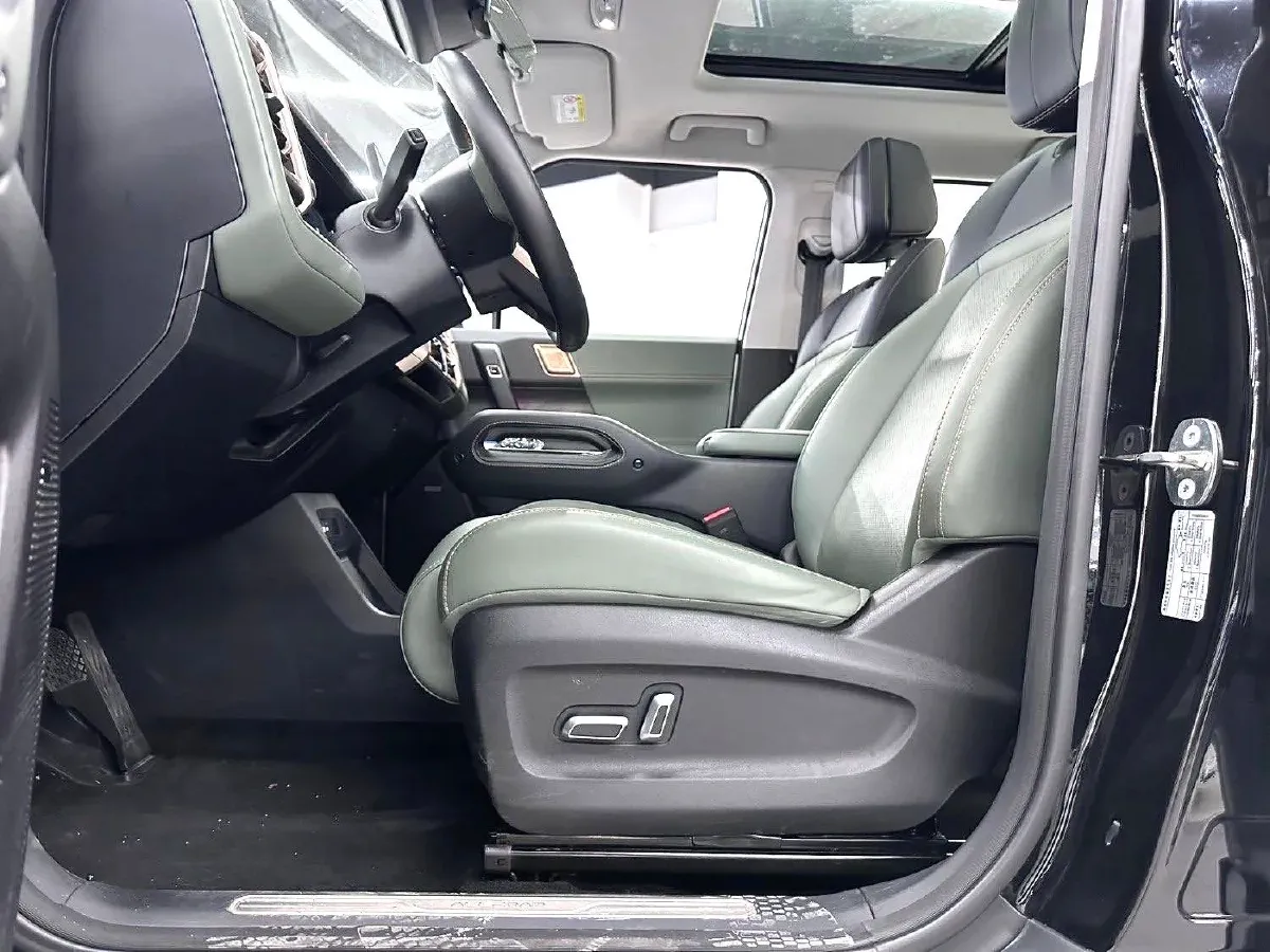 2024 iCAR iCAR 03 BEV 65.69KWH,autocango,china used car exporter,china ev exporter,chinese used car exporter,chinese used ev exporter