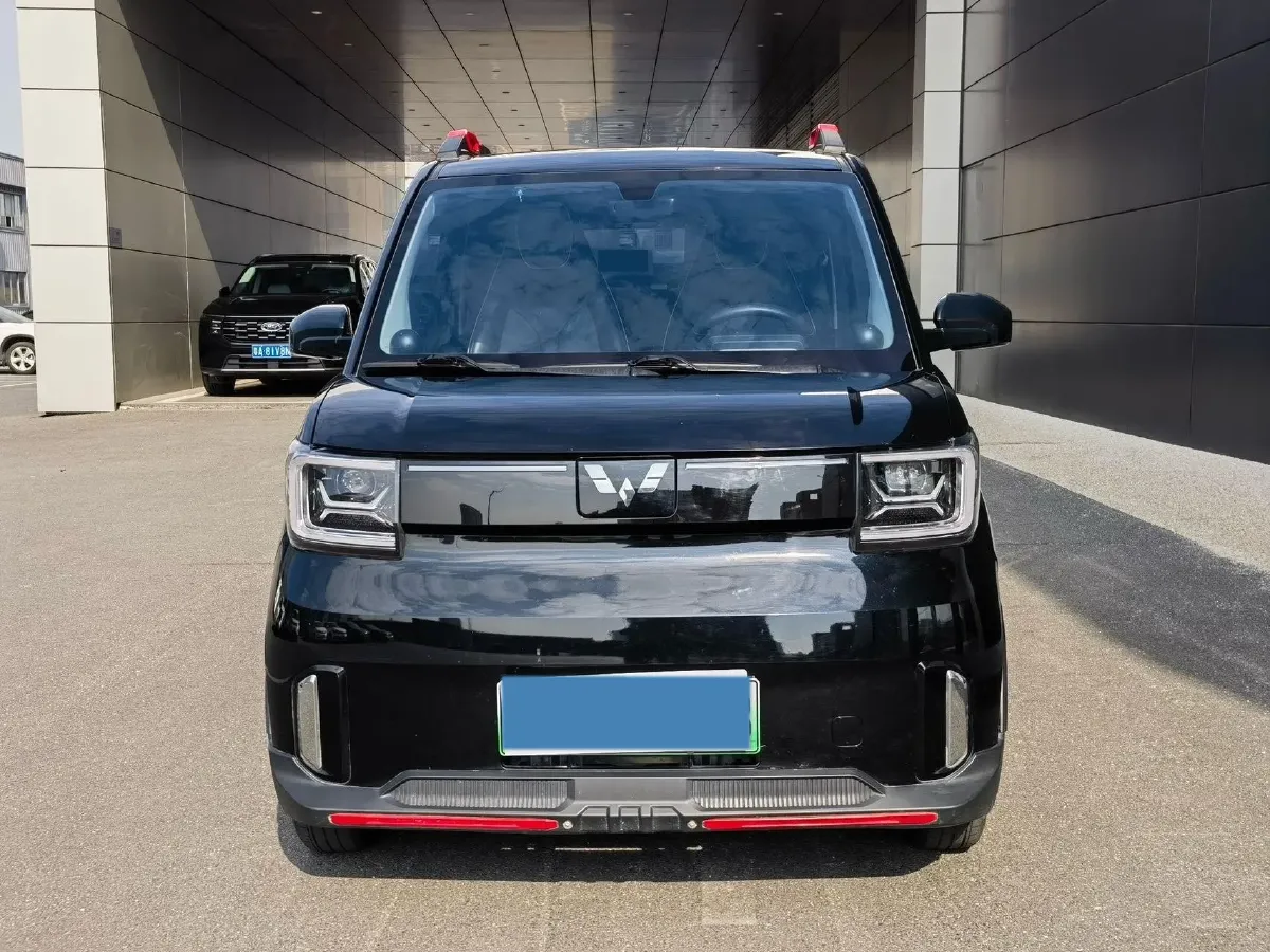 2022 WuLing HongGuang MINI EV BEV 26.5KWH,autocango,china used car exporter,china ev exporter,chinese used car exporter,chinese used ev exporter