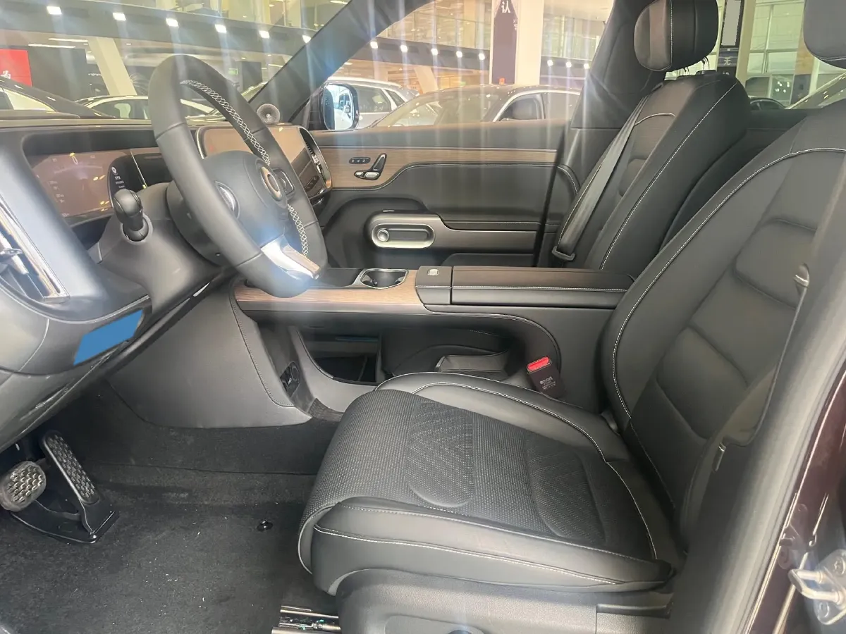 2024 Smart smart Elf 5 BEV 76KWH,autocango,china used car exporter,china ev exporter,chinese used car exporter,chinese used ev exporter