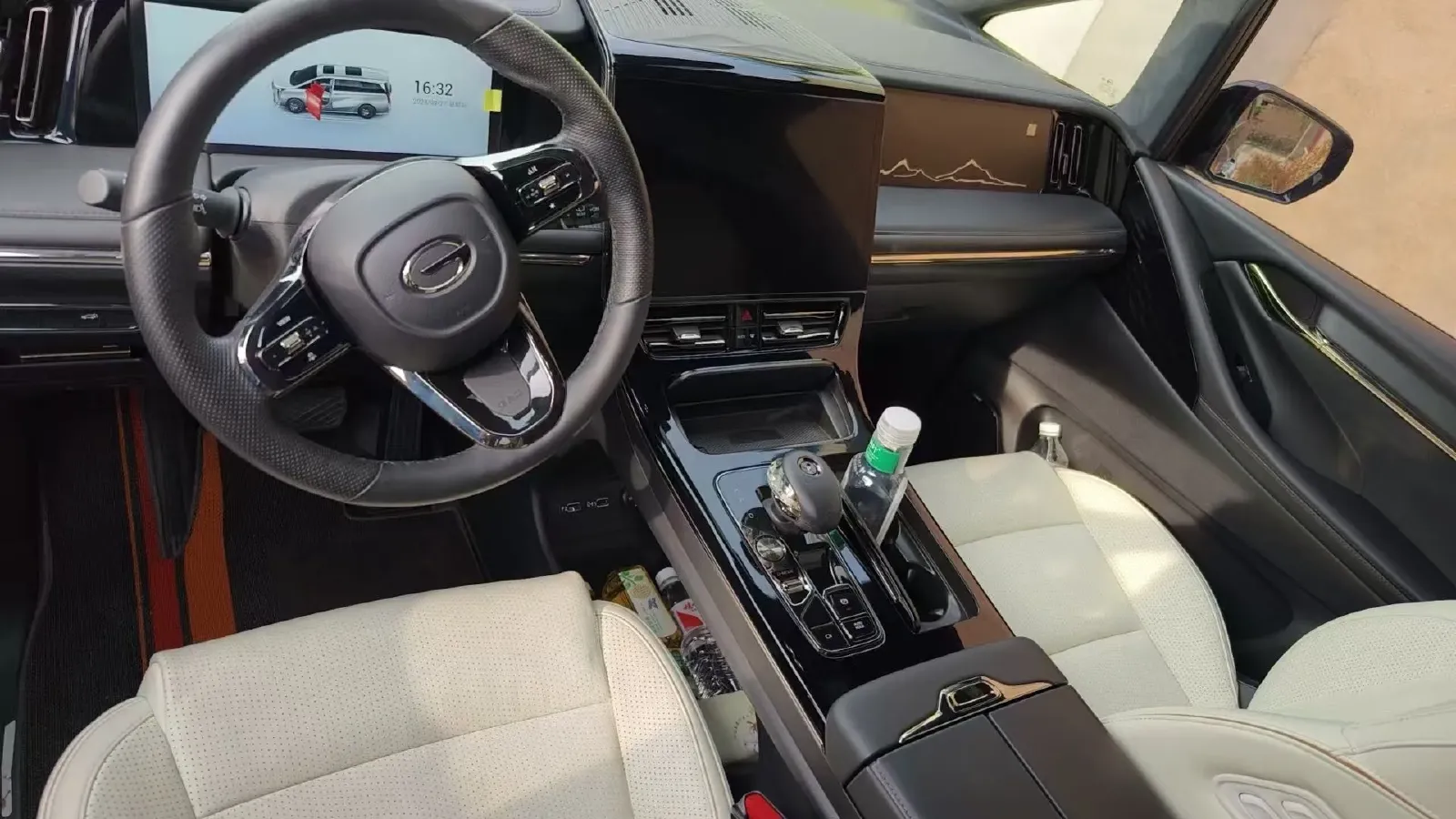 2023 GAC Trumpchi M8 2.0T 252HP L4 8AT,autocango,china used car exporter,china ev exporter,chinese used car exporter,chinese used ev exporter