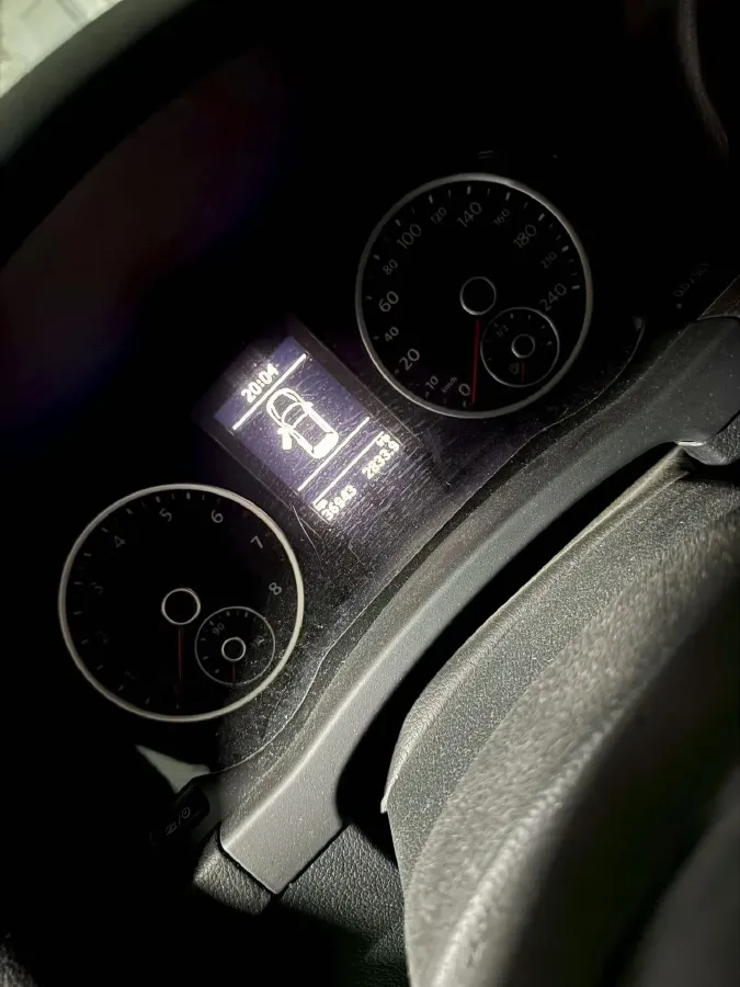 2016 Buick Larcosse 1.5T 170HP L4 7DCT,autocango,china used car exporter,china ev exporter,chinese used car exporter,chinese used ev exporter