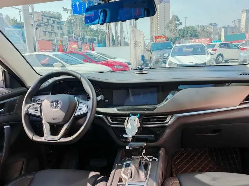 2019 ChangAn CS35 Plus 1.4T 158HP L4 7DCT,autocango,china used car exporter,china ev exporter,chinese used car exporter,chinese used ev exporter