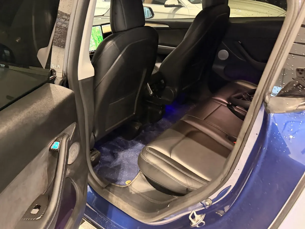 2021 MINI COUNTRYMAN 1.5T 136HP L3 8AT,autocango,china used car exporter,china ev exporter,chinese used car exporter,chinese used ev exporter