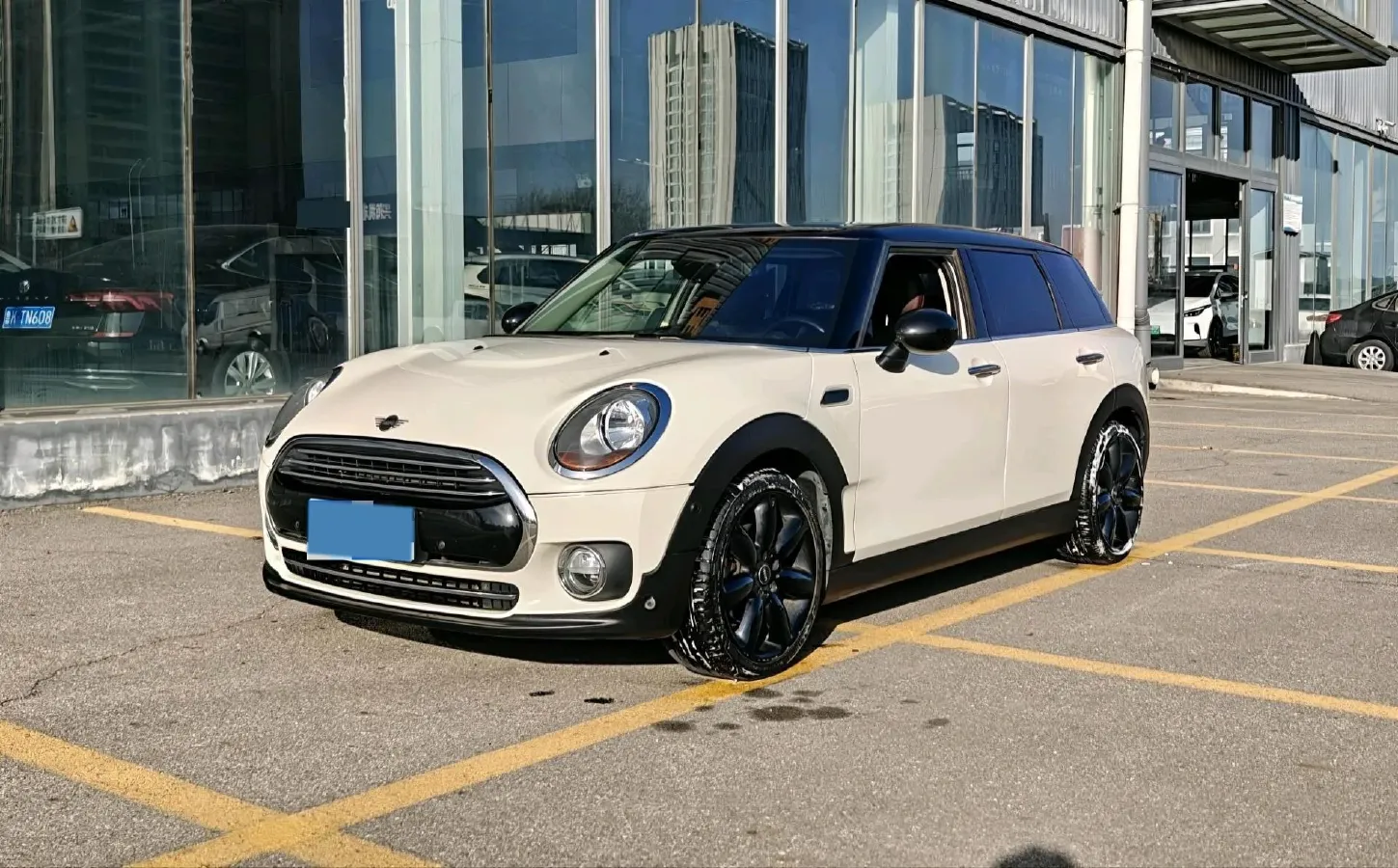 2018 Jeep Grand Commander 2.0T 234HP L4 9AT,autocango,china used car exporter,china ev exporter,chinese used car exporter,chinese used ev exporter