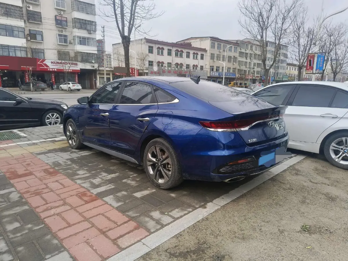2019 Hyundai La Festa 1.6T 204HP L4 7DCT,autocango,china used car exporter,china ev exporter,chinese used car exporter,chinese used ev exporter