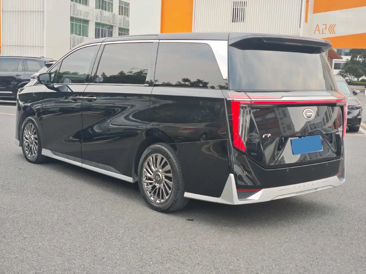 2023 GAC Trumpchi M8 2.0T 190HP L4 E-CVT Hybrid,autocango,china used car exporter,china ev exporter,chinese used car exporter,chinese used ev exporter