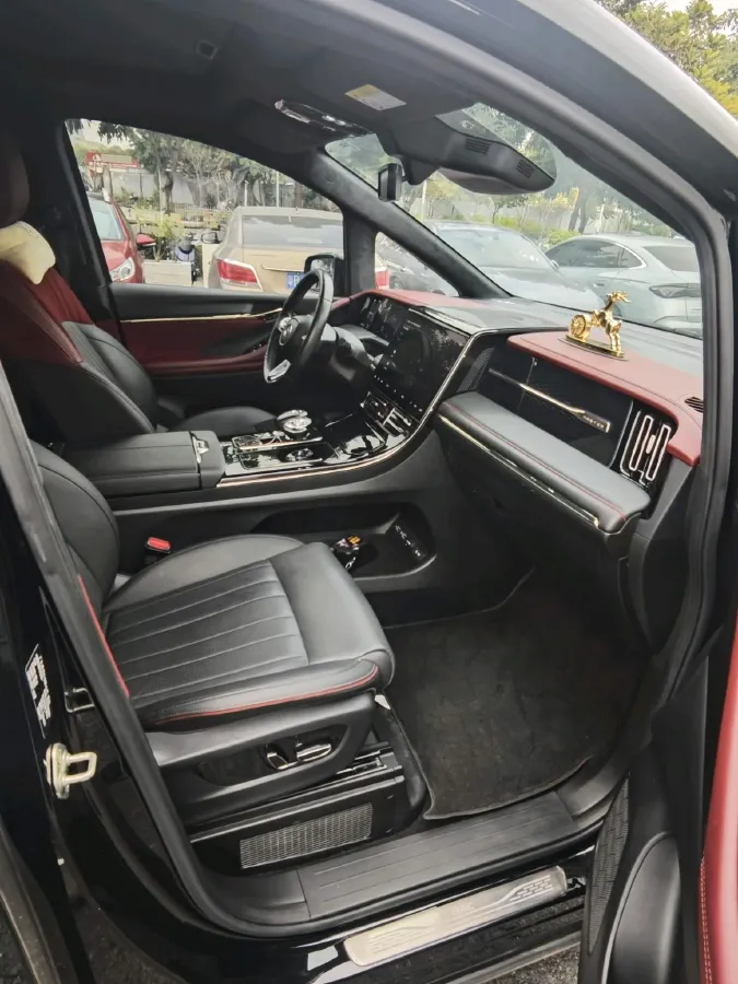 2023 GAC Trumpchi M8 2.0T 190HP L4 E-CVT Hybrid,autocango,china used car exporter,china ev exporter,chinese used car exporter,chinese used ev exporter