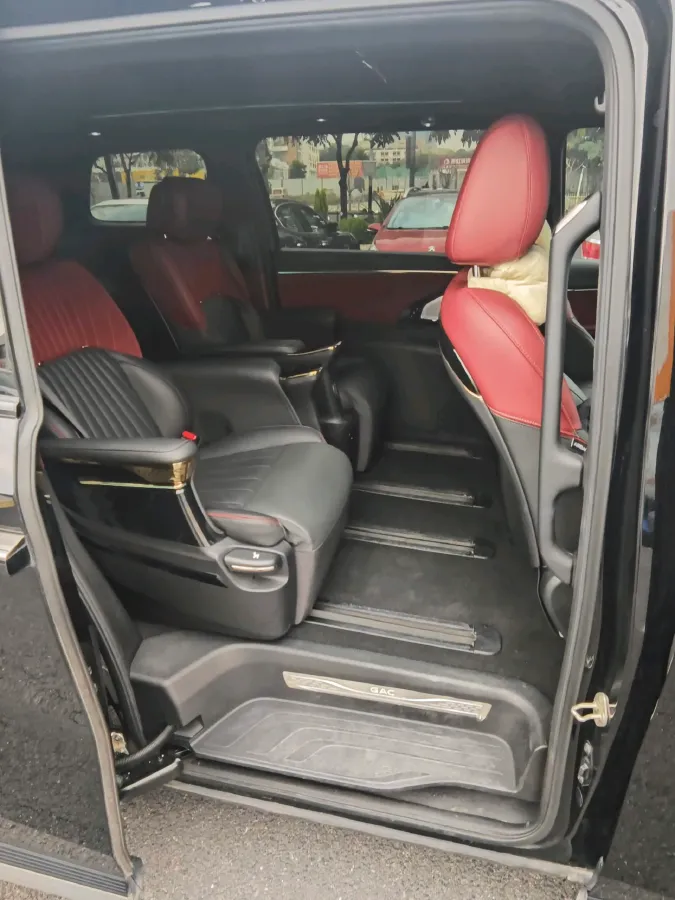 2023 GAC Trumpchi M8 2.0T 190HP L4 E-CVT Hybrid,autocango,china used car exporter,china ev exporter,chinese used car exporter,chinese used ev exporter