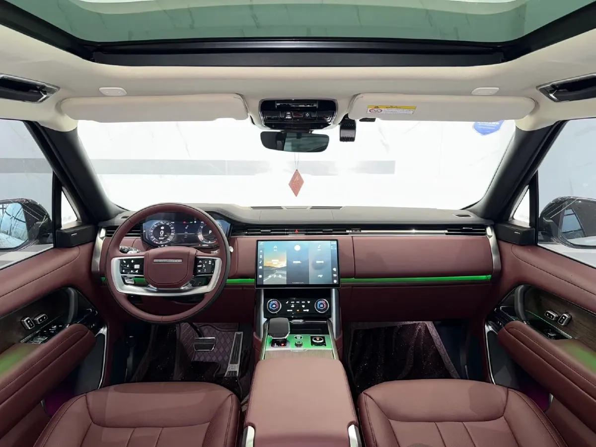 2022 Land Rover Range Rover 3.0T 400HP L6 8AT,autocango,china used car exporter,china ev exporter,chinese used car exporter,chinese used ev exporter