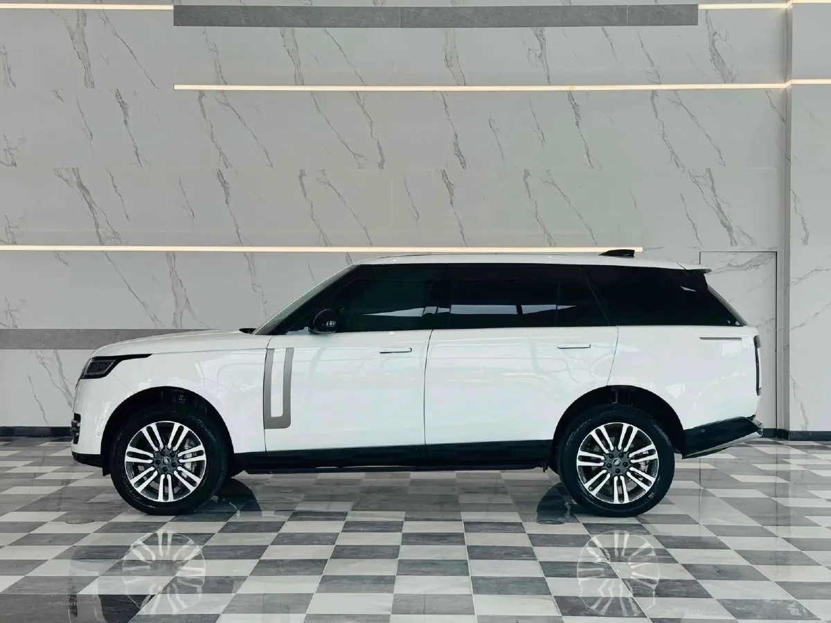 2022 Land Rover Range Rover 3.0T 400HP L6 8AT,autocango,china used car exporter,china ev exporter,chinese used car exporter,chinese used ev exporter