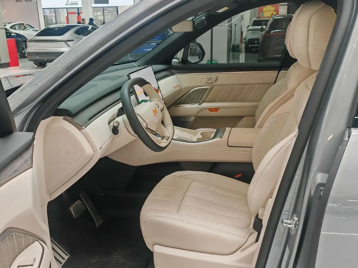 2025 ONVO L90 BEV,autocango,china used car exporter,china ev exporter,chinese used car exporter,chinese used ev exporter