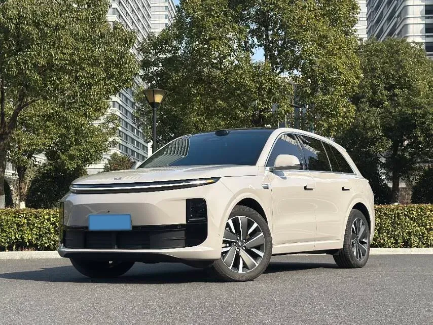 2025 Li L6 Range Extended 154HP L4 REEV,autocango,china used car exporter,china ev exporter,chinese used car exporter,chinese used ev exporter