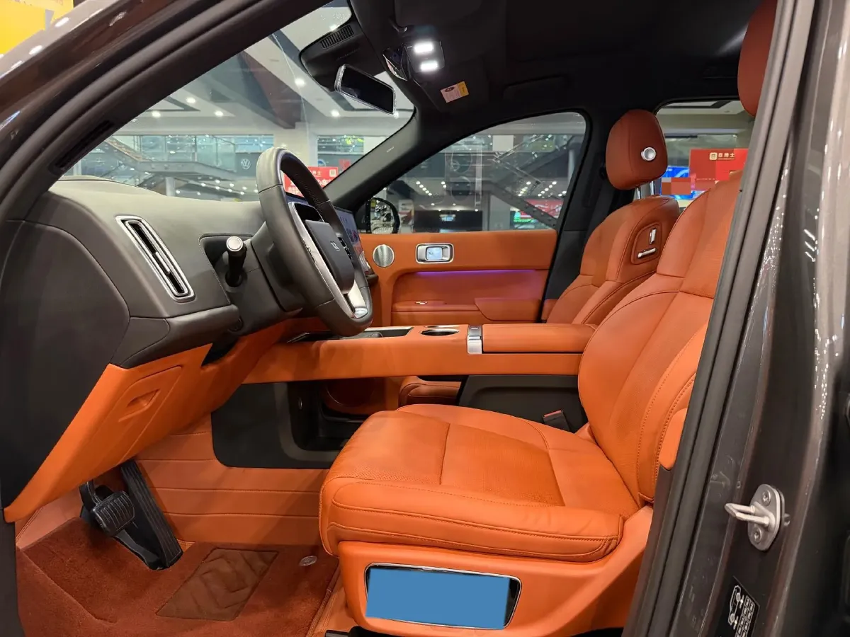 2023 Li L8 Range Extended 154HP REEV 40.9KWH,autocango,china used car exporter,china ev exporter,chinese used car exporter,chinese used ev exporter