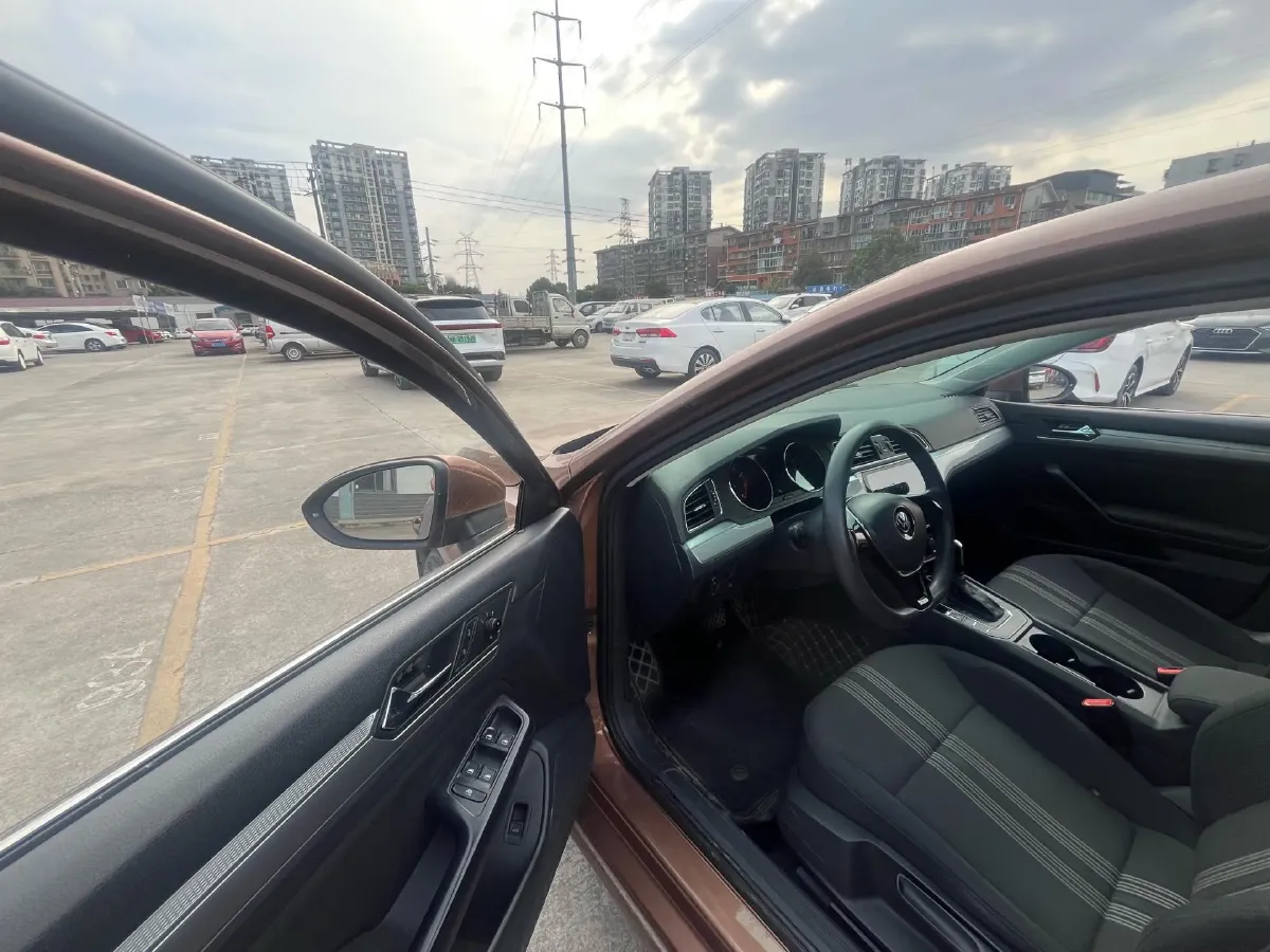2018 Volkswagen Lamando 1.4T 131HP L4 7DCT,autocango,china used car exporter,china ev exporter,chinese used car exporter,chinese used ev exporter