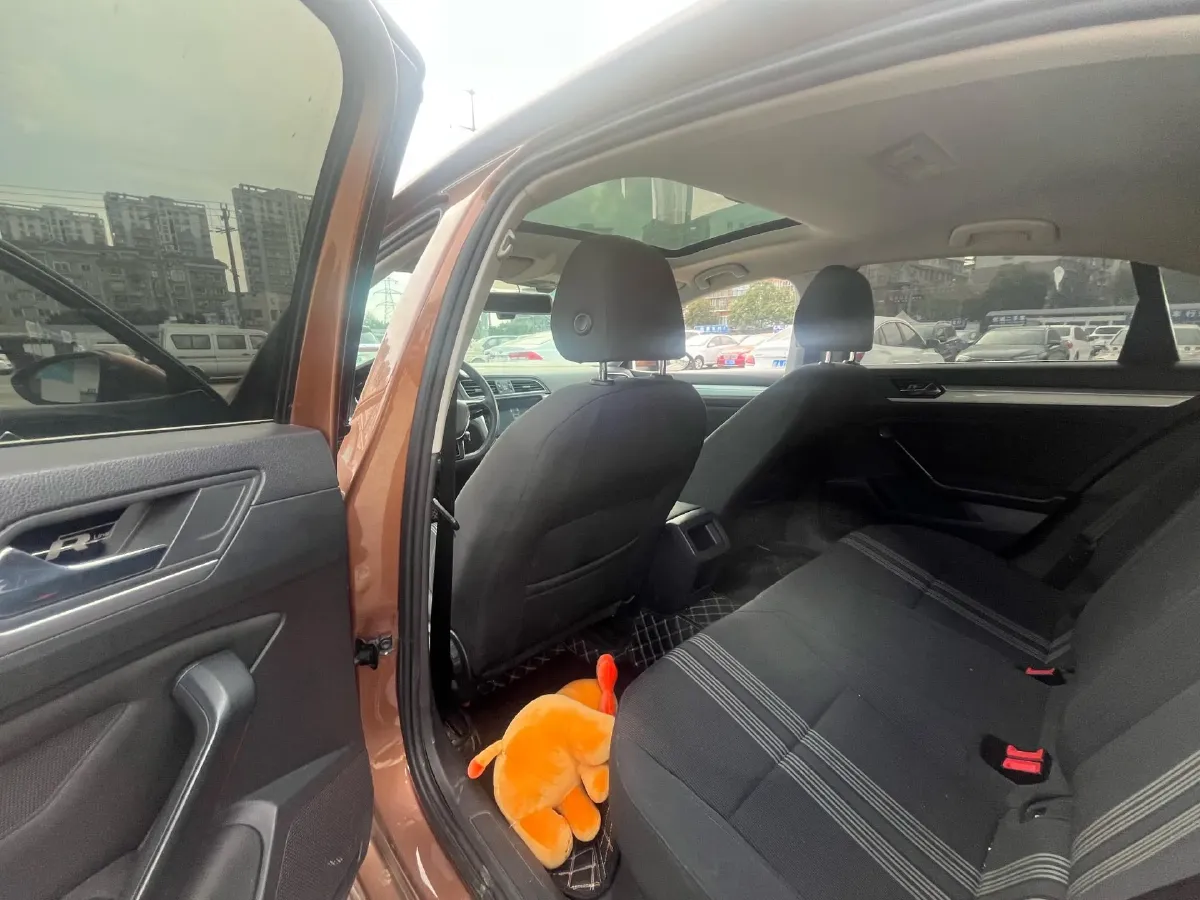 2018 Volkswagen Lamando 1.4T 131HP L4 7DCT,autocango,china used car exporter,china ev exporter,chinese used car exporter,chinese used ev exporter