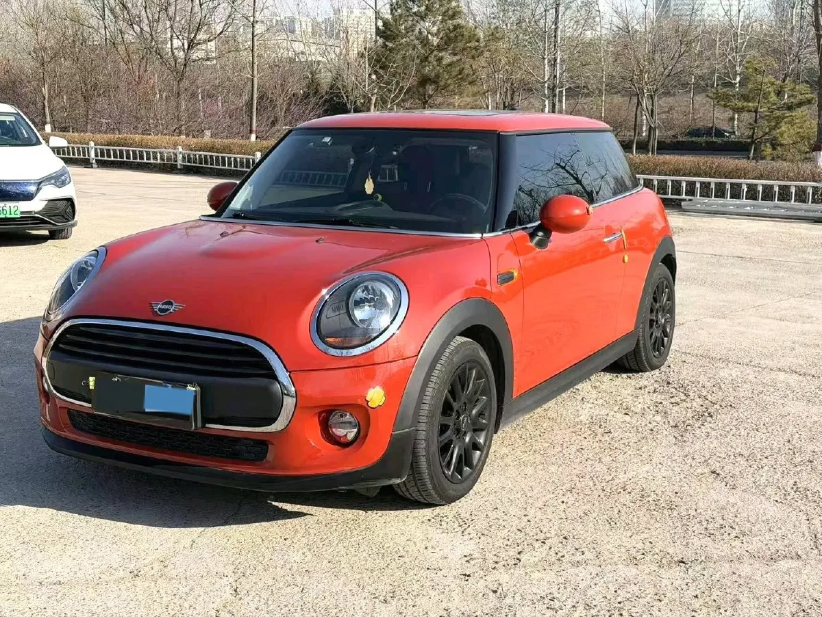 2019 MINI MINI 1.5T 102HP L3 7DCT,autocango,china used car exporter,china ev exporter,chinese used car exporter,chinese used ev exporter