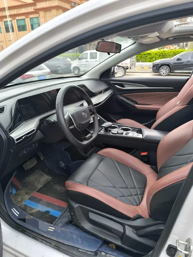 2021 ChangAn Eado 1.4T 160HP L4 7DCT,autocango,china used car exporter,china ev exporter,chinese used car exporter,chinese used ev exporter