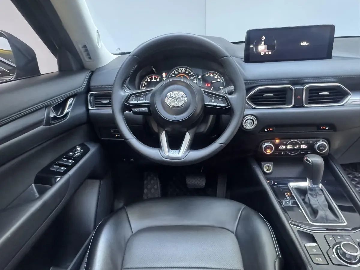 2022 MAXUS XinTu V90 2.0T 150HP L4 6AT,autocango,china used car exporter,china ev exporter,chinese used car exporter,chinese used ev exporter