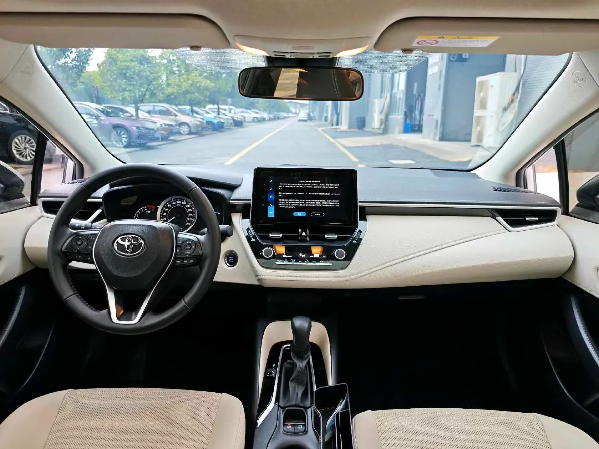 2021 Toyota Corolla 1.2T 116HP L4 CVT,autocango,china used car exporter,china ev exporter,chinese used car exporter,chinese used ev exporter