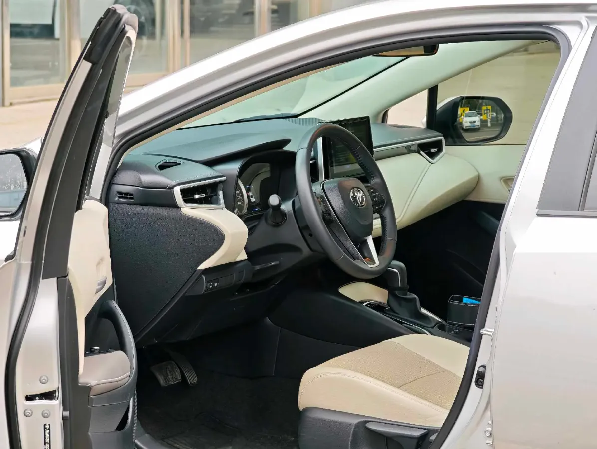 2021 Toyota Corolla 1.2T 116HP L4 CVT,autocango,china used car exporter,china ev exporter,chinese used car exporter,chinese used ev exporter