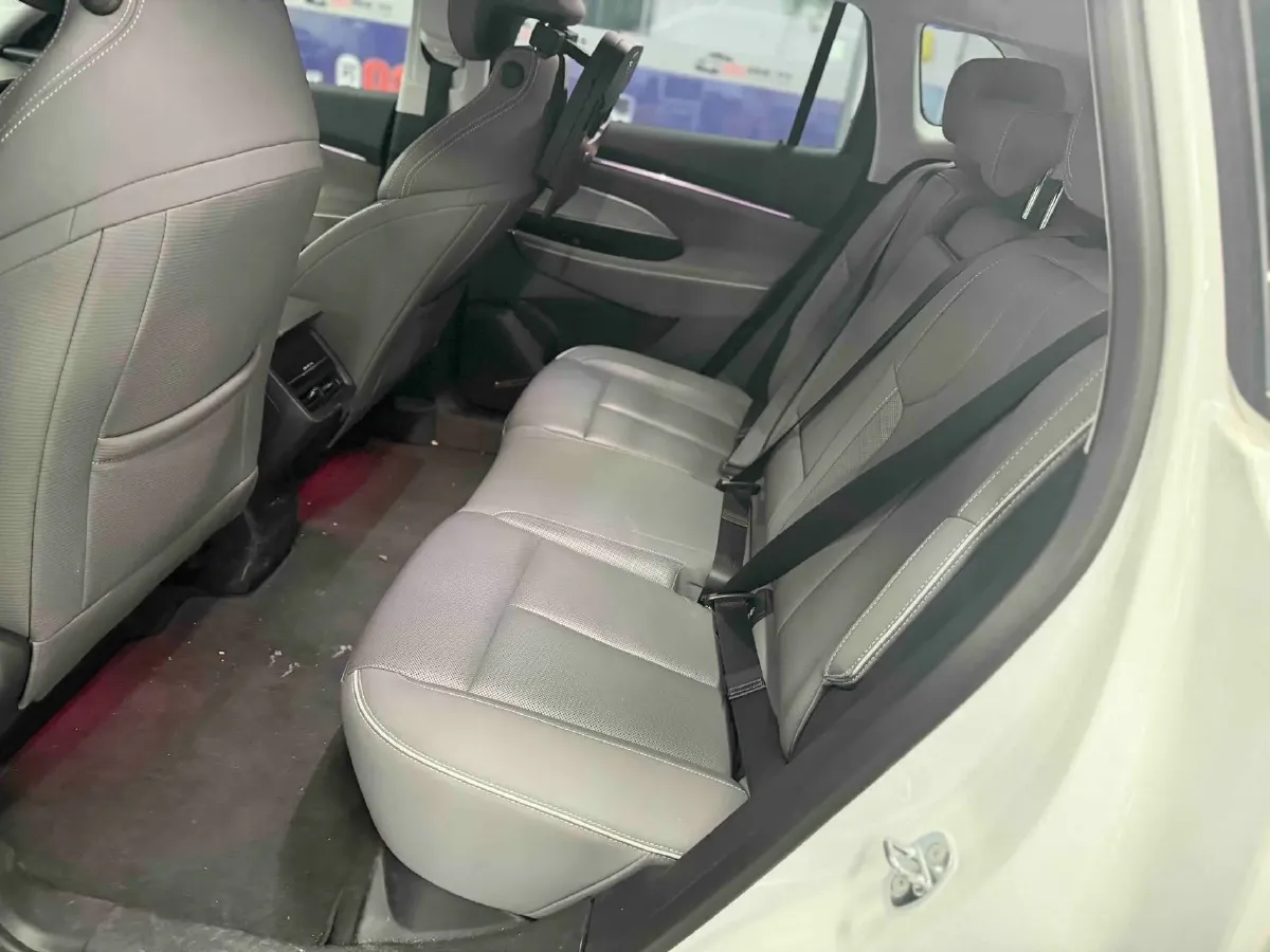 2023 Buick Larcosse 2.0T 237HP L4 9AT,autocango,china used car exporter,china ev exporter,chinese used car exporter,chinese used ev exporter