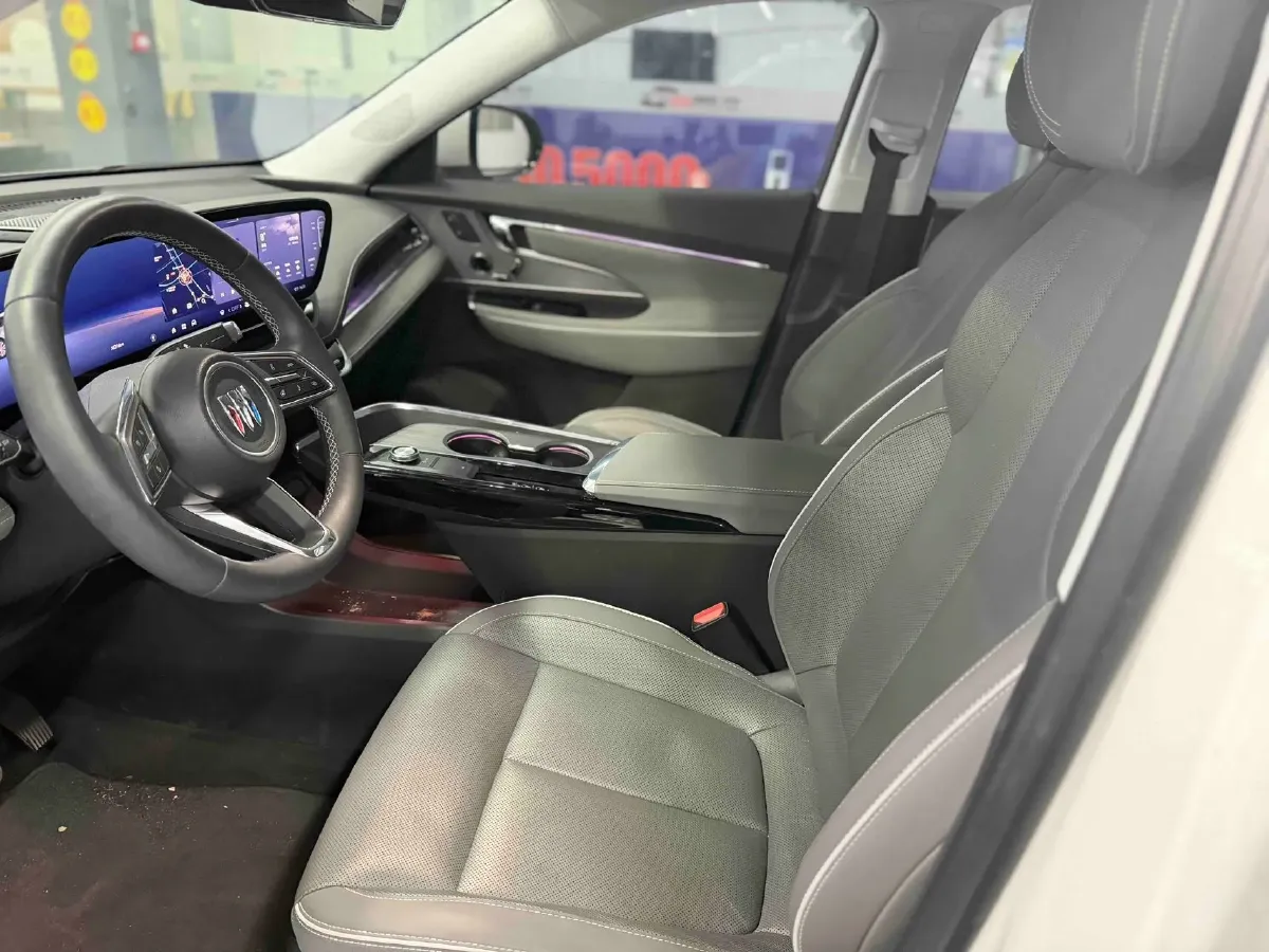 2023 Buick Larcosse 2.0T 237HP L4 9AT,autocango,china used car exporter,china ev exporter,chinese used car exporter,chinese used ev exporter