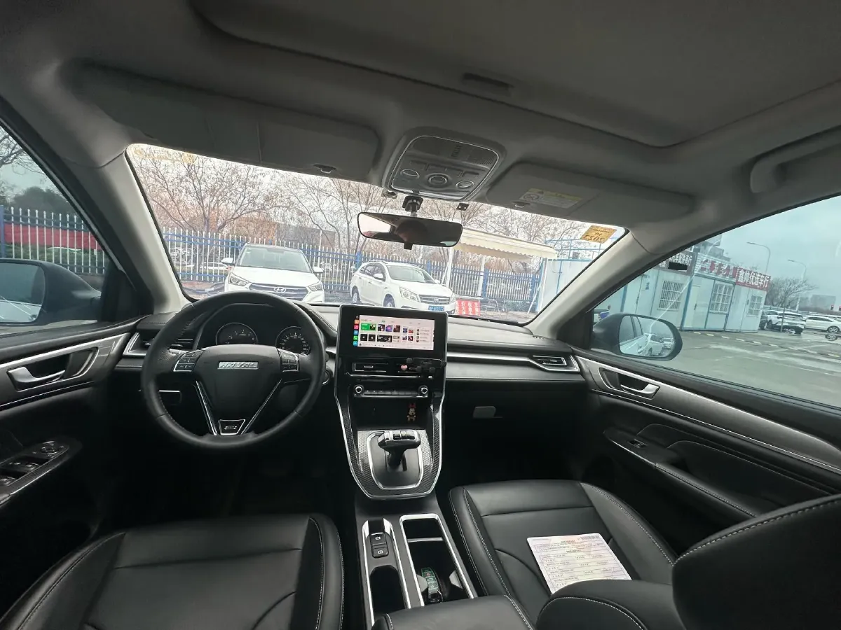 2021 Haval M6 1.5T 150HP L4 7DCT,autocango,china used car exporter,china ev exporter,chinese used car exporter,chinese used ev exporter